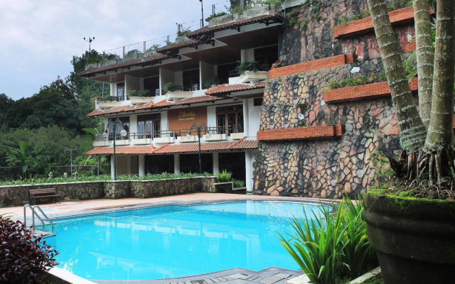 Royal Hotel and Convention Tretes