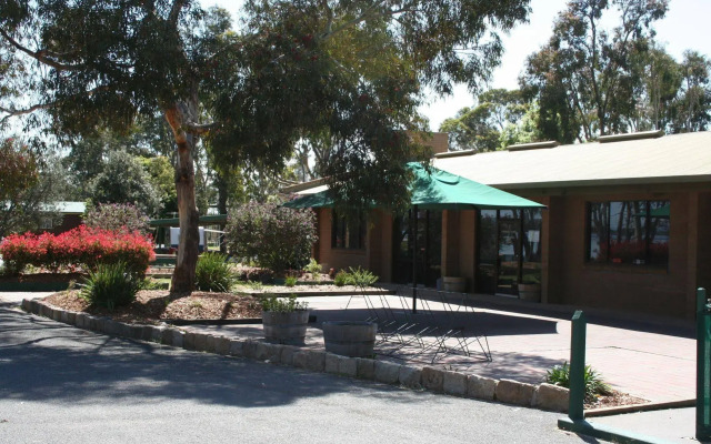 Lake Fyans Holiday Park