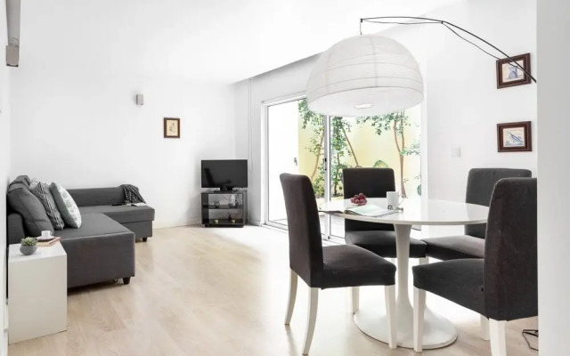ALTIDO Graça 1-BR Apartment w/Green Terrace & BBQ
