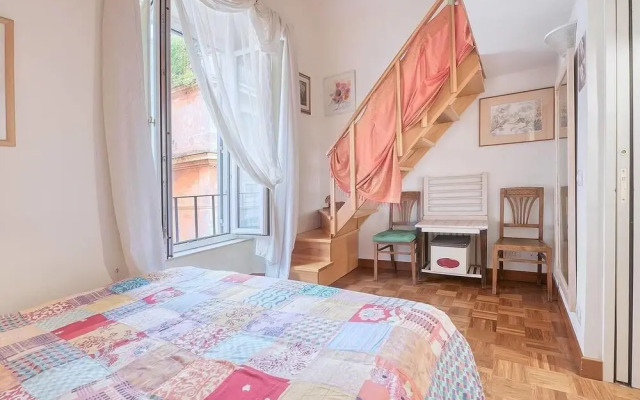 Amazing Apartment in Roma With Wifi and 2 Bedrooms