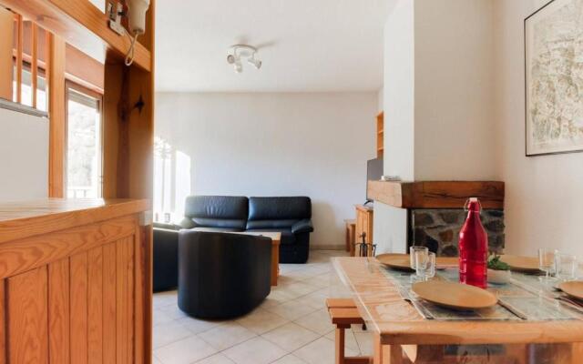 Appartement Esquièze-Sère, 3 pièces, 4 personnes - FR-1-402-82