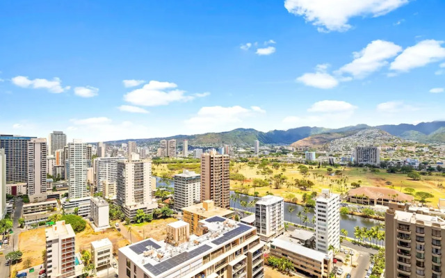 Waikiki Banyan 1BR Condos with No Parking