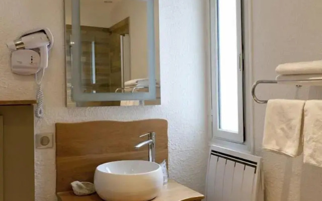 Hôtel restaurant Le Cheval Rouge