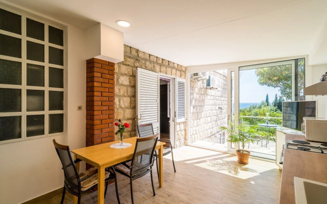 Guest House Villa Nina