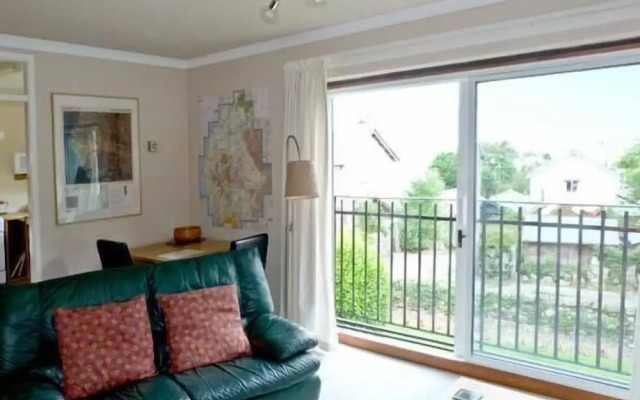 Baytree Apartment