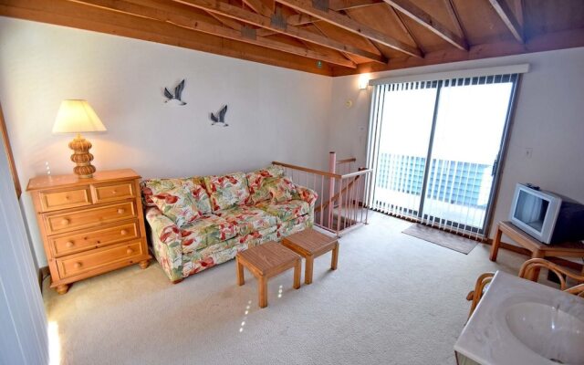 Fenwick Lighthouse 2 5 Br condo by RedAwning