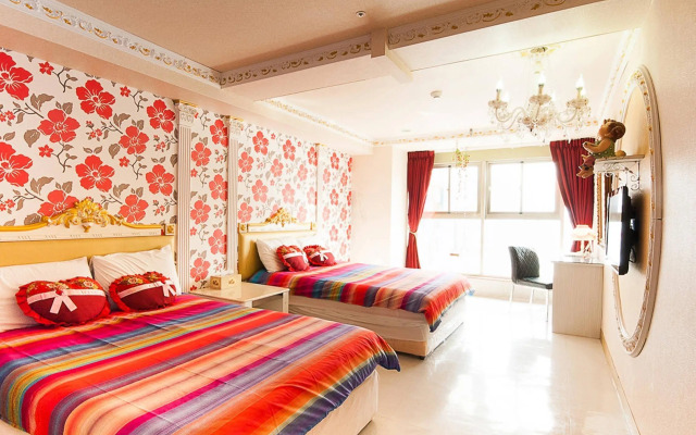 Gwawa Hotel