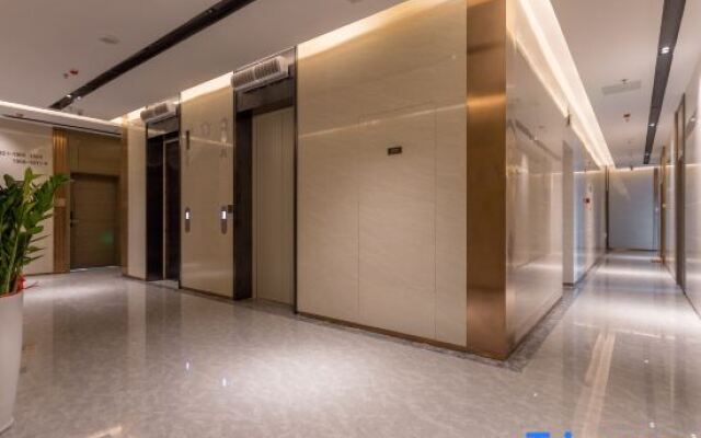 Xipa Executive Apartment (Shenzhen Futian Convention and Exhibition Center)