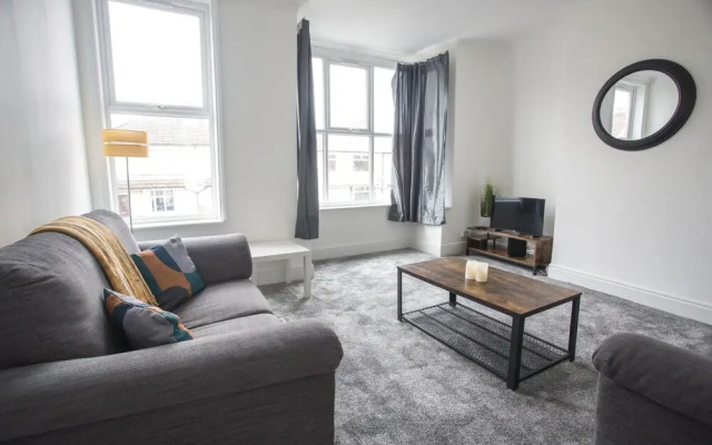 Short Stay Bristol - Ralph Apartment