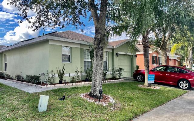 Grand Family House With Private Pool Near Disney Parks