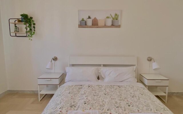 Guest House Service - Express Airport Apartment