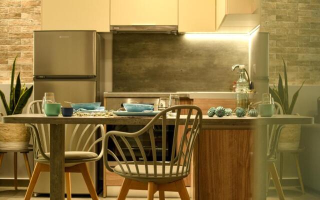 Sunny Luxury Suite Stone