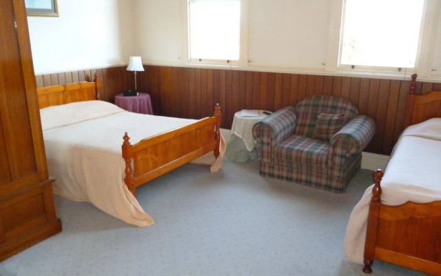 Windmill Hill Lodge