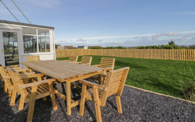 Top Of The Lane Luxury Holiday Apartment