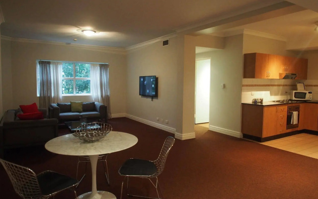 Sydney Airport Suites