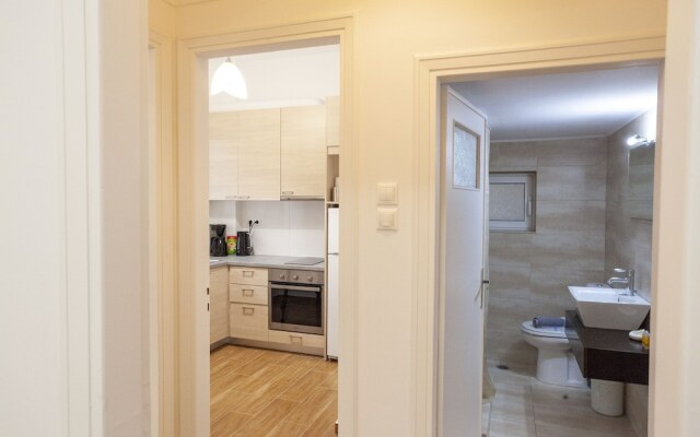 Athenian Fine Flat for 4