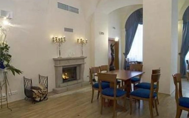 Hotel Modrá Ruže
