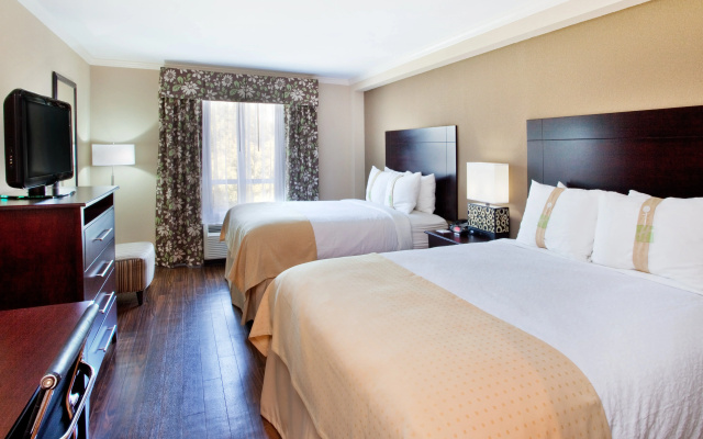 Holiday Inn Macon North by IHG