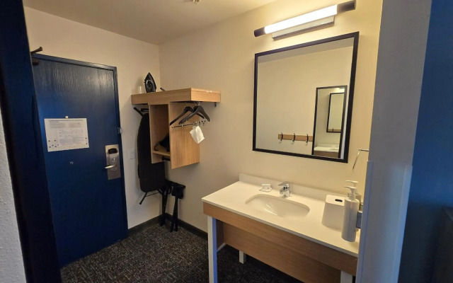 Spark by Hilton Grapevine DFW North