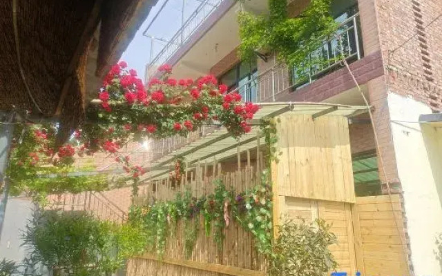 Xiaohai Bieyuan Homestay