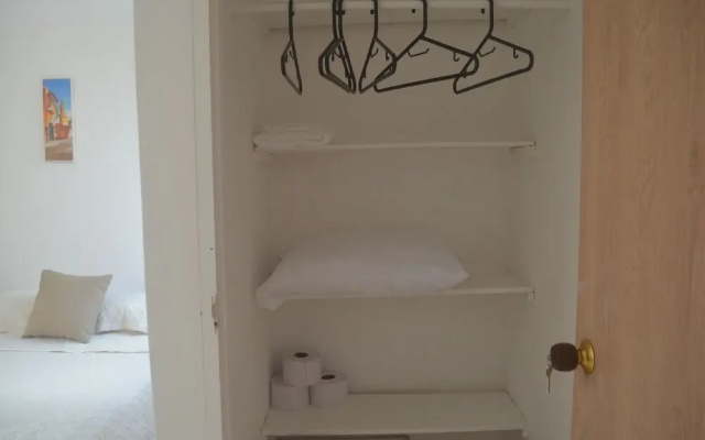 Vacation House by the Beach in Cartagena With Wifi tv and ac - Cottages_and_Houses in Cartagena - Photo 4