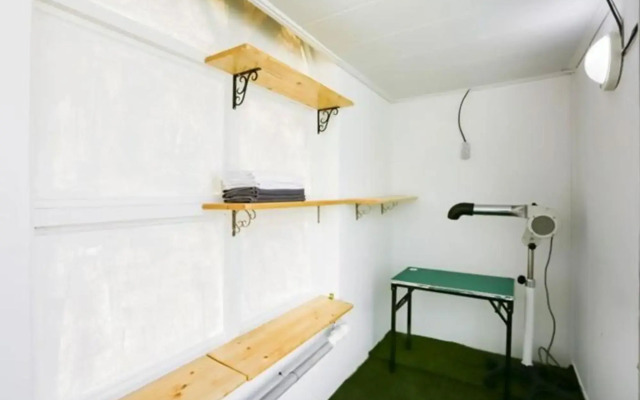 Yangyang Adam House Pension