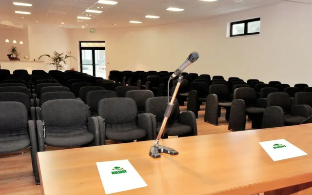 Holiday Centro Turistico