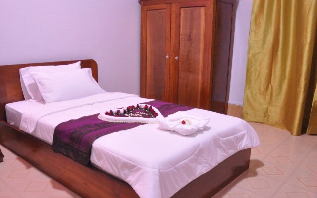 Angkor Honey Villa
