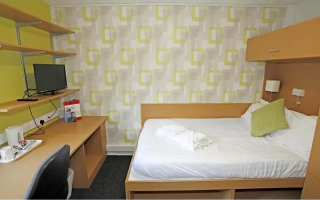Summergrove Halls