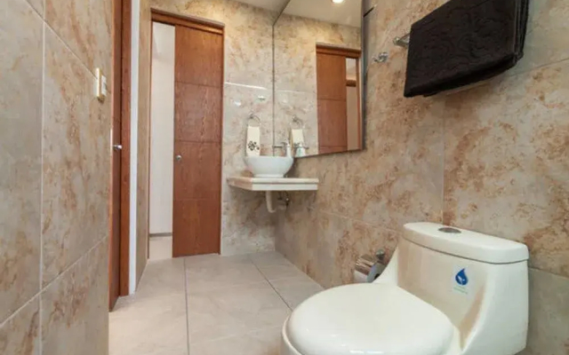 MENESSE Quinta Mar