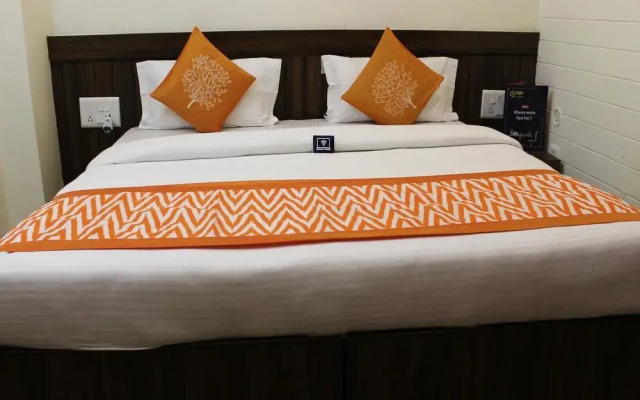 OYO 2749 Hotel Vedas