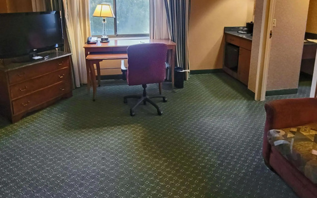 Radisson Hotel Cedar Rapids