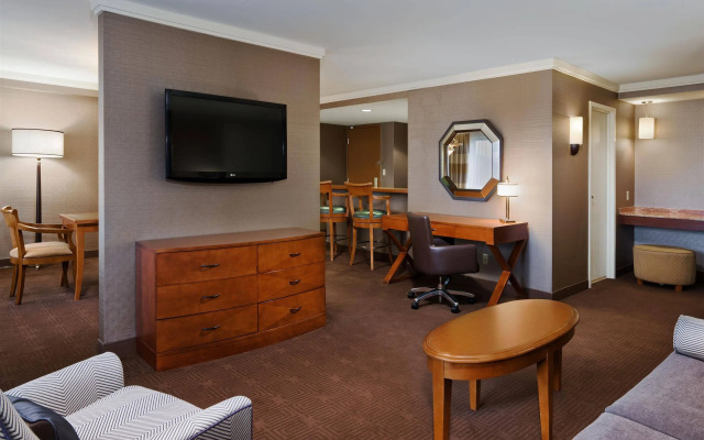 Sheraton Niagara Falls