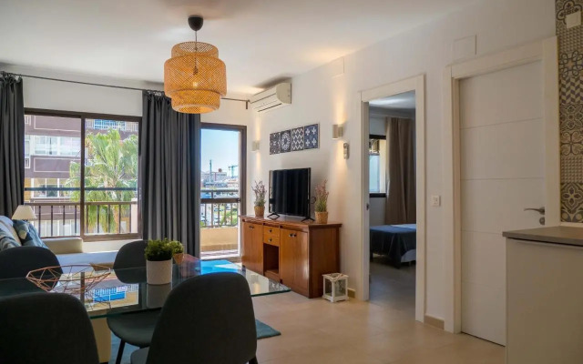 Estupendo piso en primera linea de playa; RONDA IV