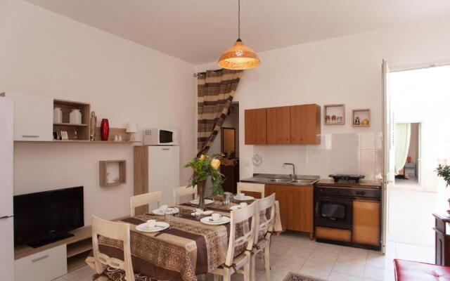 Casa 3 camere letto vicino spiaggia Ionio m526