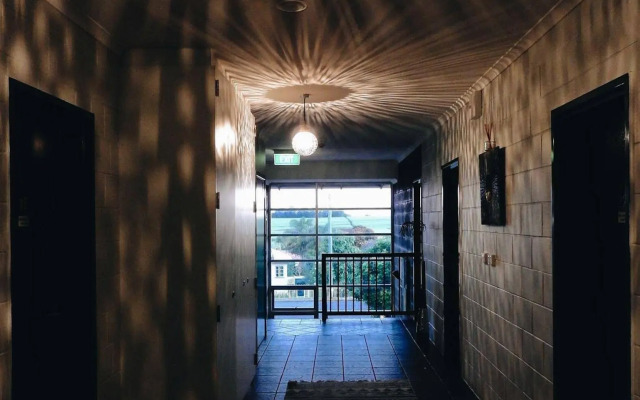 Childers Oasis Motel