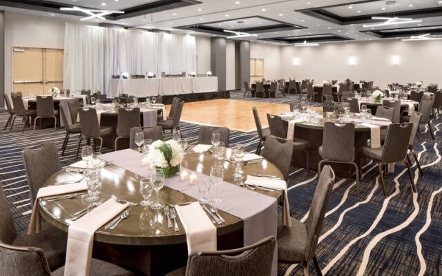 Delta Hotels by Marriott Minneapolis Northeast