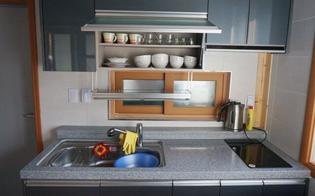 Gangneung Sogeumgang Happiness Pension