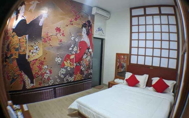 Haruka Guest House – Guest Rooms – Singkawang