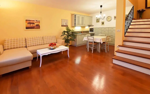 Villa Deni Civray 37029