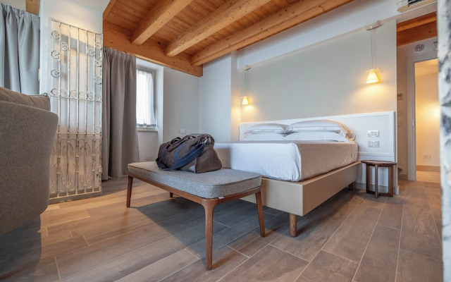 Hotel Villa Leopardi 4S - Adult only