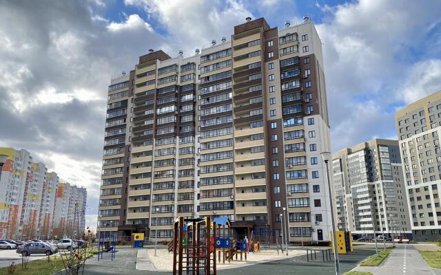 Apartments on Novoselov street 107 building 1