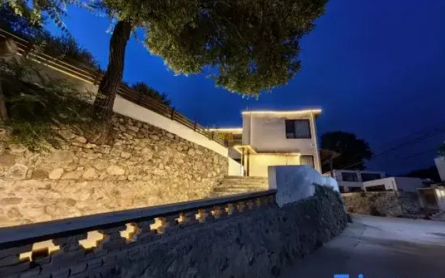 Floral Hotel·Great Wall Utopia Homestay