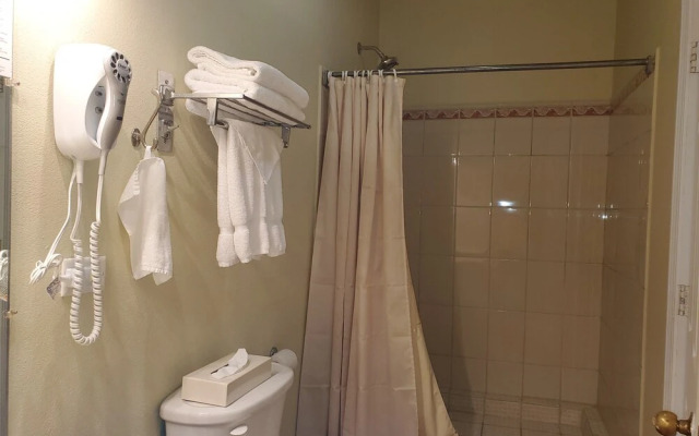 Rolson Hotel