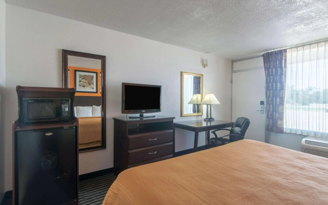 Motel 6 Liberal, KS