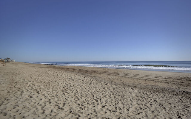 SeaLoft Oceanfront Hotel