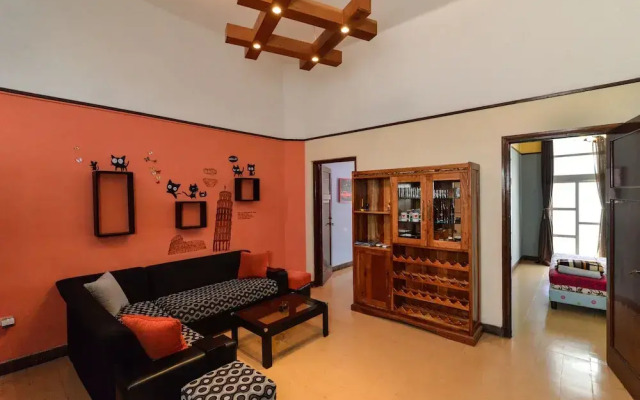 Modern and Central With Private Roof Deck