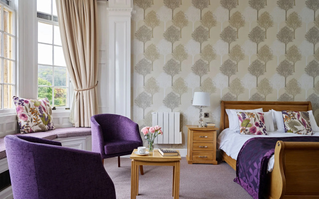 Dumbleton Hall Hotel