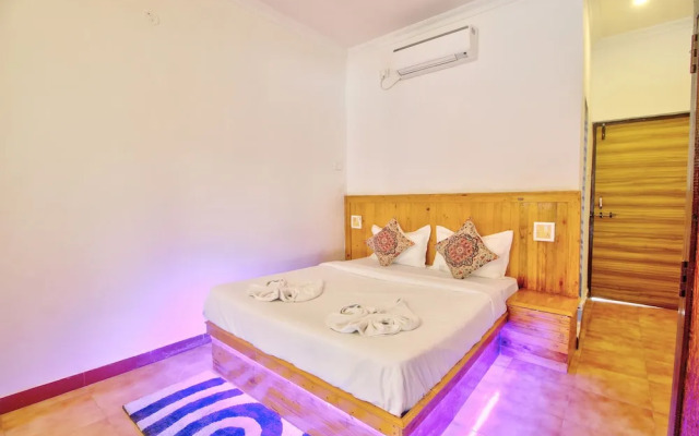 Hotel Pleasure Inn near Turtle Beach- Morjim