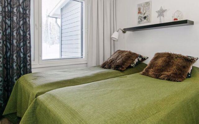 Skivillas 78 ukkohalla (2)